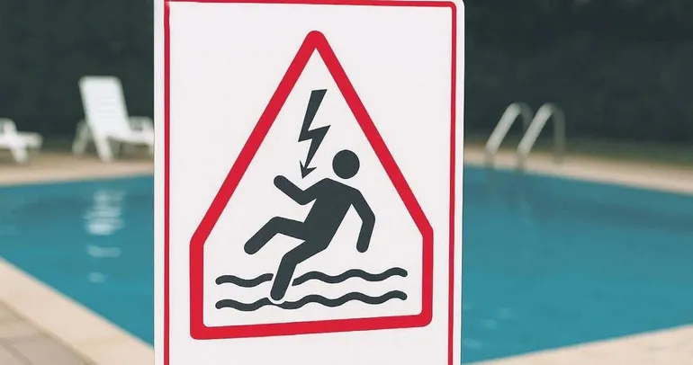 Havuzda elektrik kaçağına önlem