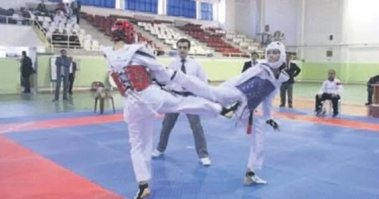 Taekwondo’da Gençlik Kupası sahiplerini buldu