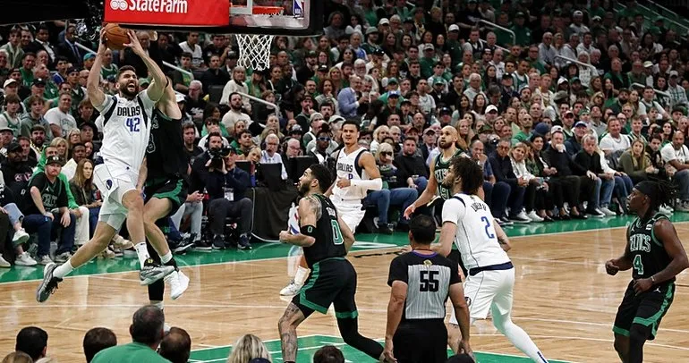 Mavericks’i deviren Celtics seriyi 2-0 yaptı