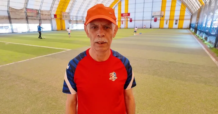 Ömrünü futbol ve çocuklara adadı