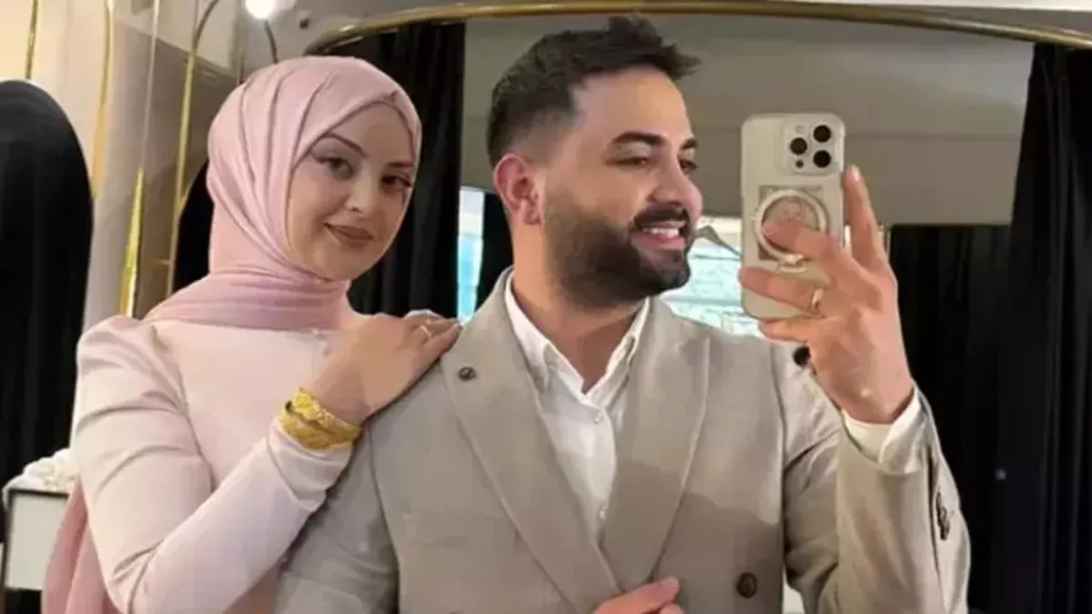 Pastadaki o detay ortalığı karıştırdı! Kadir Ezildi ‘bebek geliyor’ iddialarına son noktayı koydu… Pastadaki o detay ortalığı karıştırdı! Kadir Ezildi ‘bebek geliyor’ iddialarına son noktayı koydu…