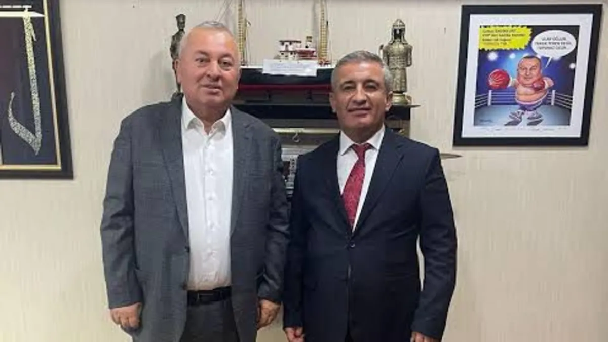 Yeni Partili Enginyurt’un danışmanı Tekinoğlu gözaltında! Fuhuş ve Kara para aklama suçlaması haber görseli