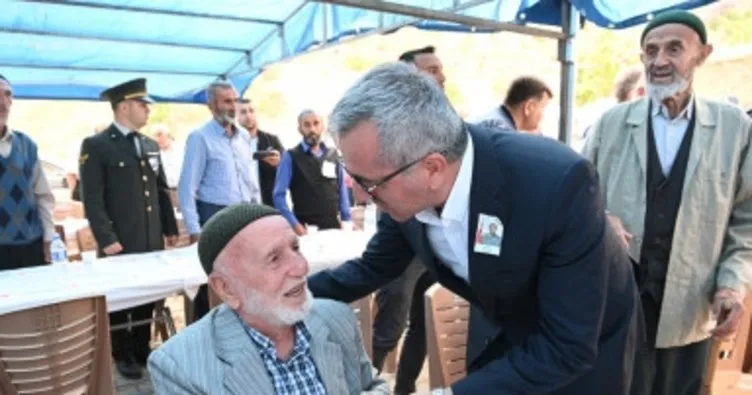 Kahramanmaraş Büyükşehir Belediye Başkanı Güngör’den şehit ailesine taziye ziyareti