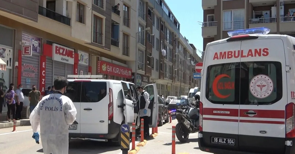 Son Dakika Bursa Da Cinnet Getiren Adam Katliam Yapti Karisini Kizini Oldurup Intihar Etti Son Dakika Yasam Haberleri