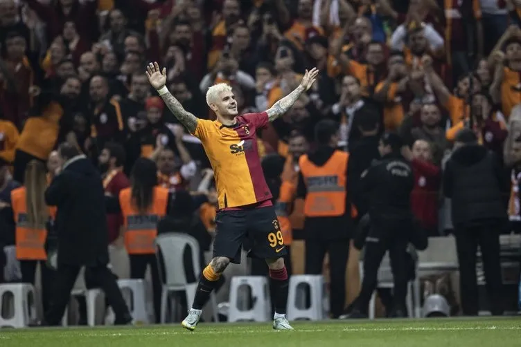 Son dakika haberi: Galatasaray’a Premier Lig’den yıldız golcü! O isim gösterilen ilgiye cevap verdi...