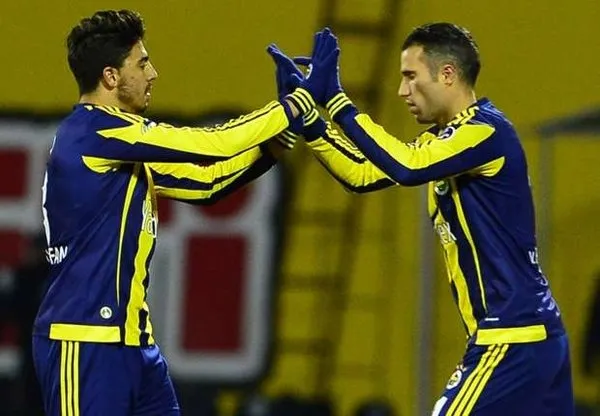 Manchester United Fenerbahçe maçını şifresiz veren kanallar