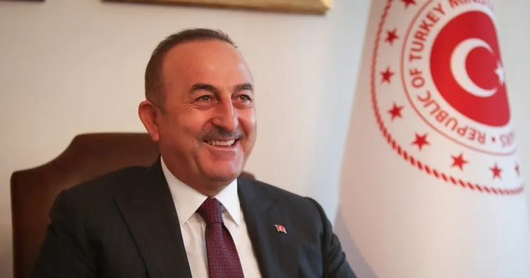 Dışişleri Bakanı Mevlüt Çavuşoğlu, İstanbul’daki başkonsoloslarla görüştü