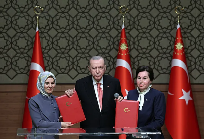 baskan-erdogan-gorevi-kotuye-kullananin-gozunun-yasina-bakmayiz-1748264063566.jpeg Başkan Erdoğan: Görevi kötüye kullananın gözünün yaşına bakmayız