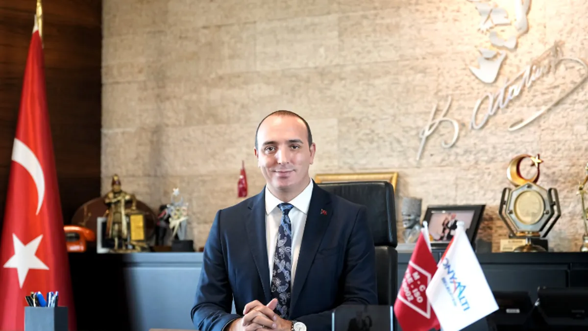 Konyaaltı Belediye Başkanı Cem Kotan CHP’den istifa etti
