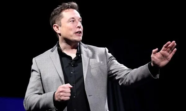 Elon Musk bedavaya çalışacak!