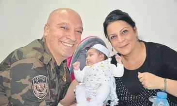 Kızına hem anne hem baba oldu