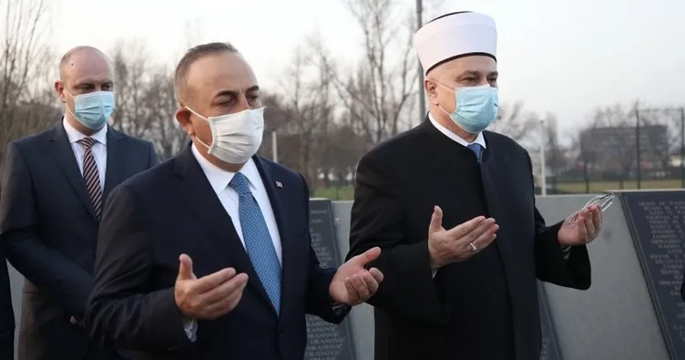 Bakan Çavuşoğlu, Hırvatistan Müslümanlarıyla buluştu! Duygusal anlar yaşandı