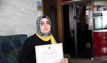 “Yasak kalktığı gün peruğumu çöpe attım” #adana “Yasak kalktığı gün peruğumu çöpe attım” #adana