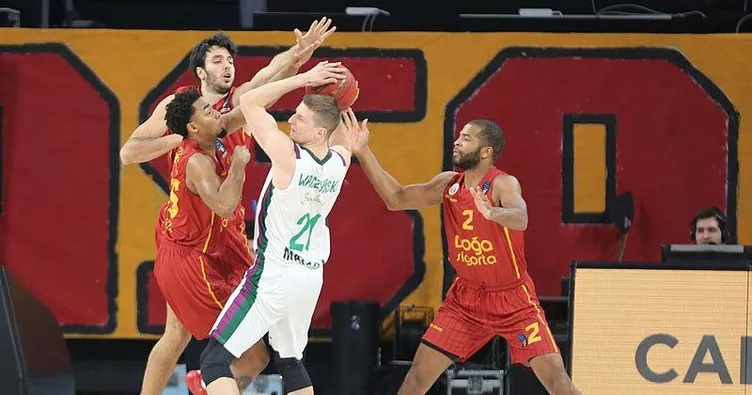 Lider Malaga’ya Aslan pençesi