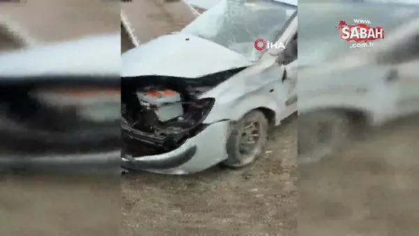 Otomobil şarampole yuvarlandı, yaralılara müdahale için bölgeye gelen ambulans da yan yattı: 4 yaralı | Video