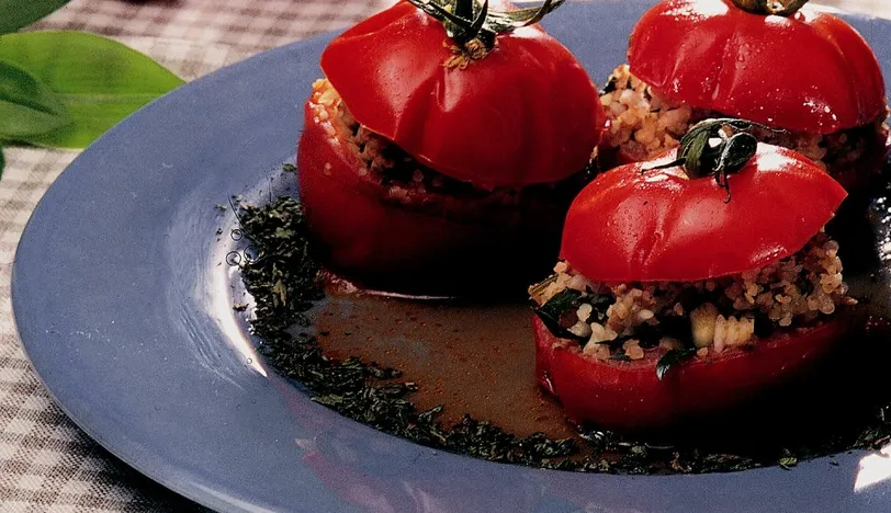 Bulgurlu Domates Dolması