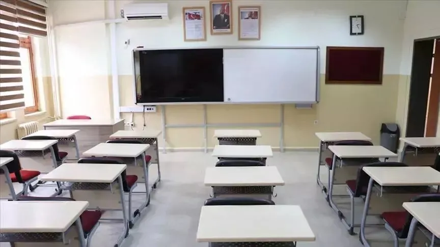 15 tatil uzatıldı iddiası sonrası MEB'den açıklama: 5 Şubat Pazartesi günü bugün okullar açıldı mı?