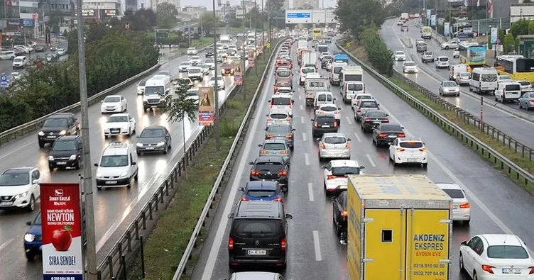 İstanbul’da trafik yoğunluğu; yüzde 74’e ulaştı