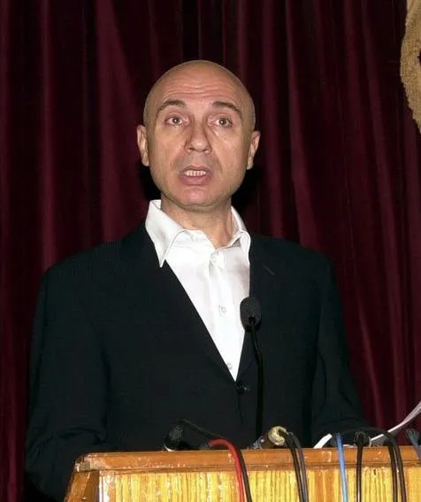 Alex Ocak’ta gider