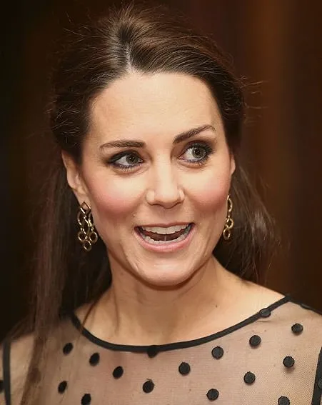 Kate Middleton ne giyse yakışmıyor!