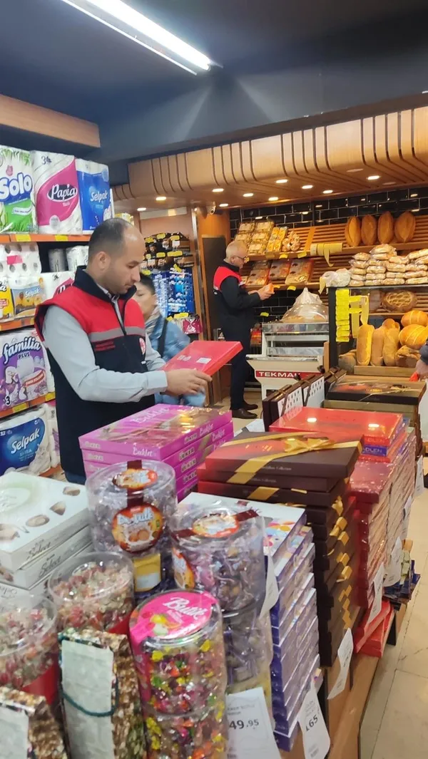 gida-isletmelerinde-ramazan-bayrami-oncesi-denetimler-artirildi-1743167392522.jpg