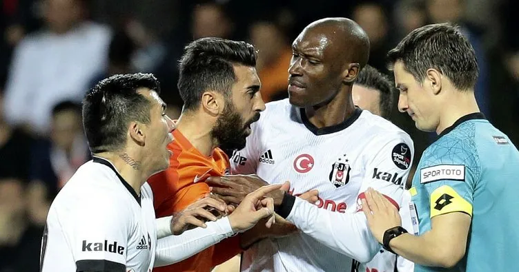 Başakşehir - Beşiktaş maçında gerginlik