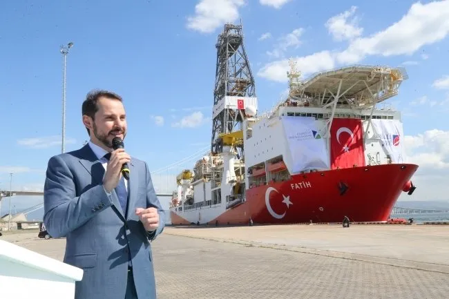 fondas-halk-tv-berat-albayrak-hakkindaki-yalan-haberlerini-kabul-etti-sayisiz-hizmeti-tek-tek-anlatildi-1707797404579.jpg