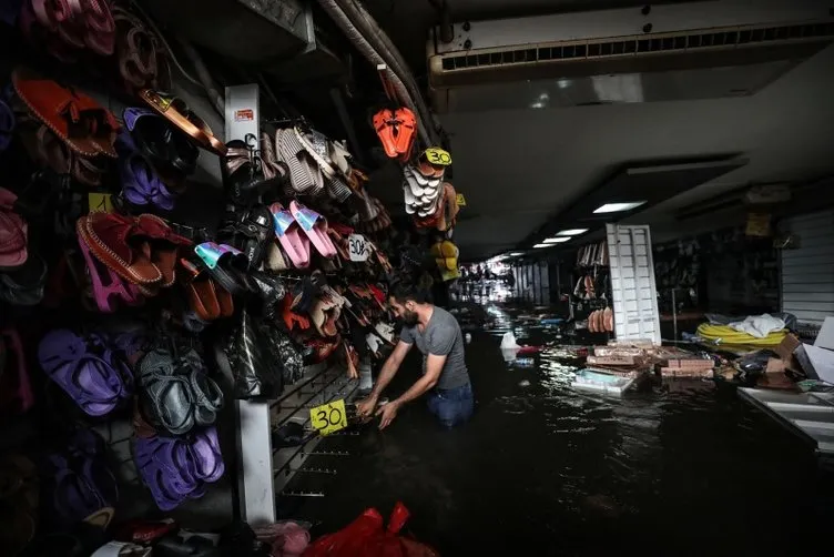 Eminönü'nde selin ardından son durum