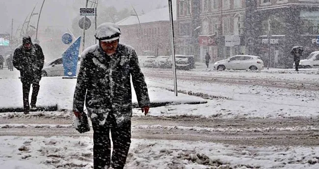 Erzurum’da 3 ilçede eğitime yarın ara verildi Erzurum’da 3 ilçede eğitime yarın ara verildi