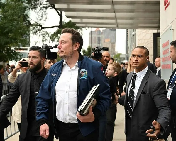 baskan-erdogan-davet-etmisti-elon-musktan-teknofest-yaniti-dort-gozle-bekliyorum-1696006006610.jpg Başkan Erdoğan'dan Elon Musk'a 'Teknofest' yanıtı: Seni görmekten büyük memnuniyet duyacağız