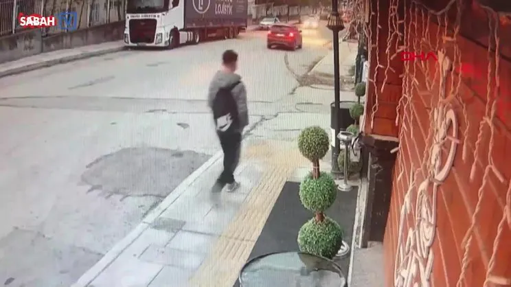Okul yolunda köpek saldırdı! Lise öğrencisi kolundan yaralandı | Video