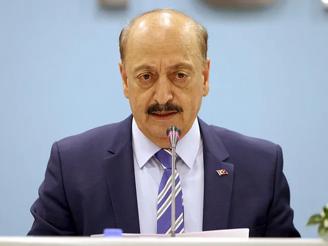 son-dakika-haberi-bakan-bilgin-memur-zammi-teklifini-acikladi-memur-zammi-ne-kadar-olacak-3600-ek-gosterge-1628759038263.jpg