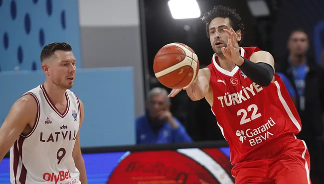 son-dakika-haberi-a-milli-basketbol-takimi-eurobaskette-letonyayi-maglup-etti-1756314258771.jpeg