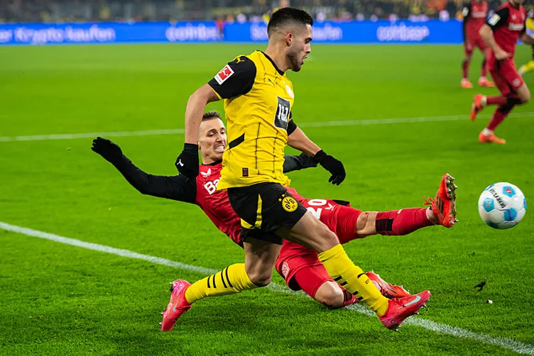 Nuri Şahin ilki yaşadı! Borussia Dortmund - Leverkusen arasında gol düellosu