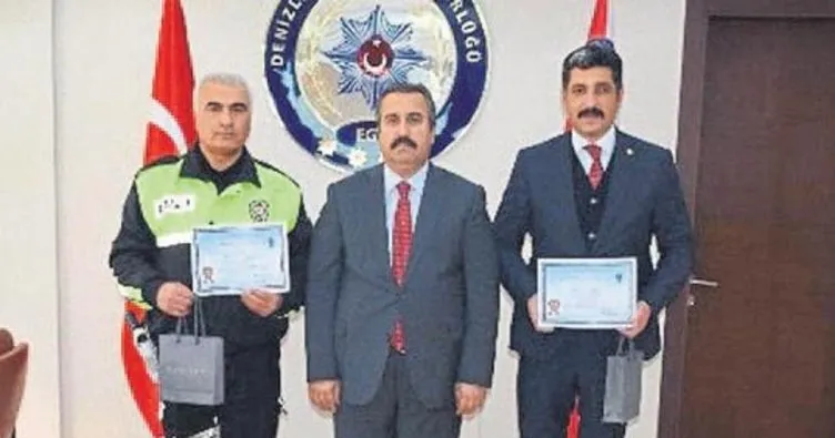 Başarılı polislere ödül verildi