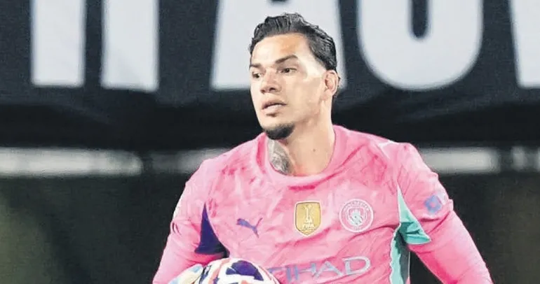 Ederson bitecek!