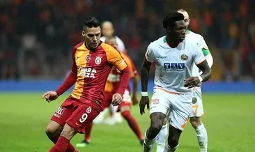 Beşiktaş’tan çifte transfer hamlesi