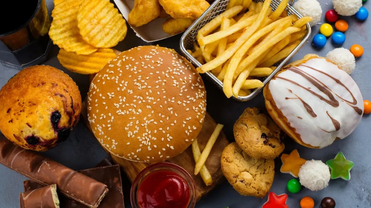 Dünyanın en zararlı 20 yiyeceği açıklandı! Listenin ilk sırası her gün tüketiliyor…