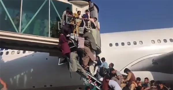 Afganistan’dan son dakika: Taliban Başkanlık Sarayı’nda! BM toplanıyor