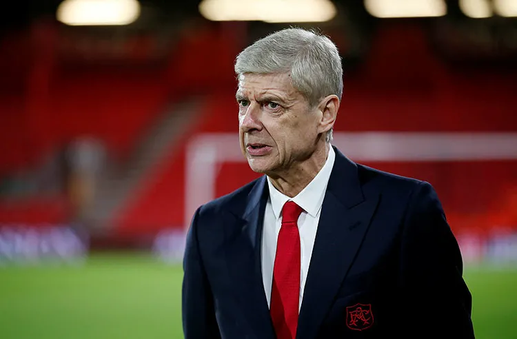 dunya-kupasi-2-yilda-bir-mi-olacak-arsene-wenger-devreye-giriyor-1634554899820.jpg