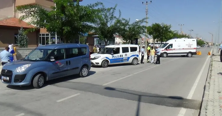 Karaman’da işçi midibüsü polis memuruna çarptı!
