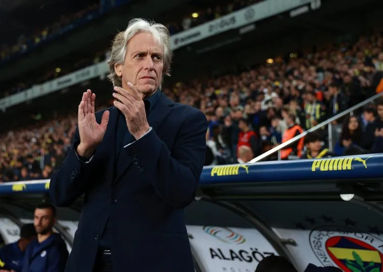 Son dakika Fenerbahçe transfer haberleri: Fenerbahçe’ye transferde müjde gibi haber! Ezeli rakibi reddetti, imzayı bekliyor...