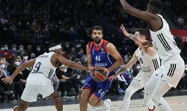 Anadolu Efes, EuroLeague’de Asvel’i 78-72 yendi