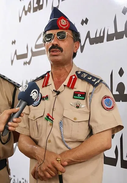 Libya ordusu Hafter milislerinin sivil yerleşimlere tuzakladığı mayınları sergiledi