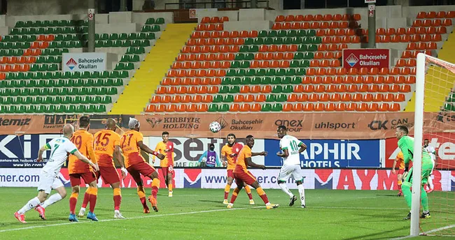 son dakika galatasaray da omer bayram