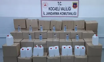 Jandarmanın durdurduğu araçta bin 400 litre etil alkol ele geçirildi #istanbul