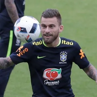 Fenerbahçe transfer bombasını patlattı! Brezilyalı oyuncuyla anlaşma sağlandı