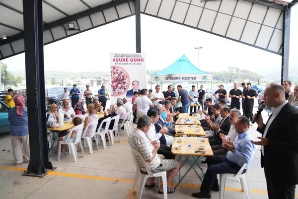 seydikemerde-15-temmuz-sehitleri-icin-asure-ikrami-1752587137783.jpg
