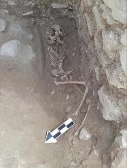 1500 yıllık gizemli ‘vampir mezarı’ keşfedildi!