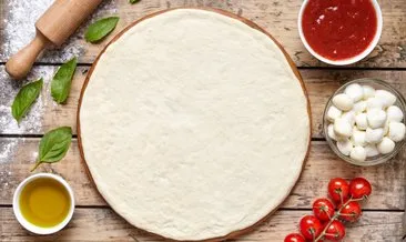 Pizza Hamuru Tarifi Ve Yapılışı: Püf Noktaları İle Evde Çıtır Çıtır Mayalı Pizza Hamuru Nasıl Yapılır, Malzemeleri Neler?